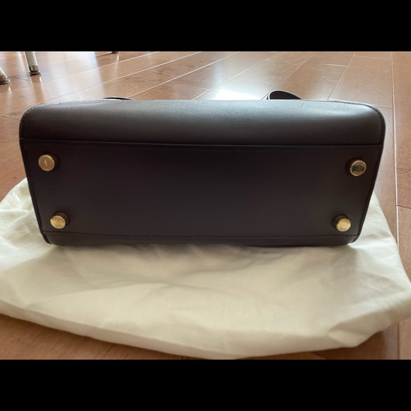 Fendi peekaboo essentially in chocolate brown - Picture 4 of 10